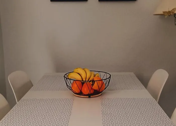 Isalola View Apartman *